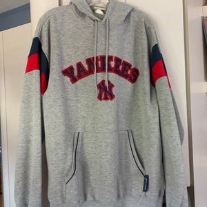 New York Yankees Hooded Sweatshirt by LEE Sport XL